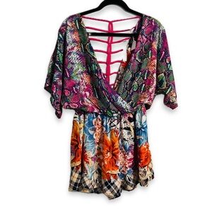 NWT Romper Ark & Co Floral Graphic B-Neck Contemporary Festival Boho